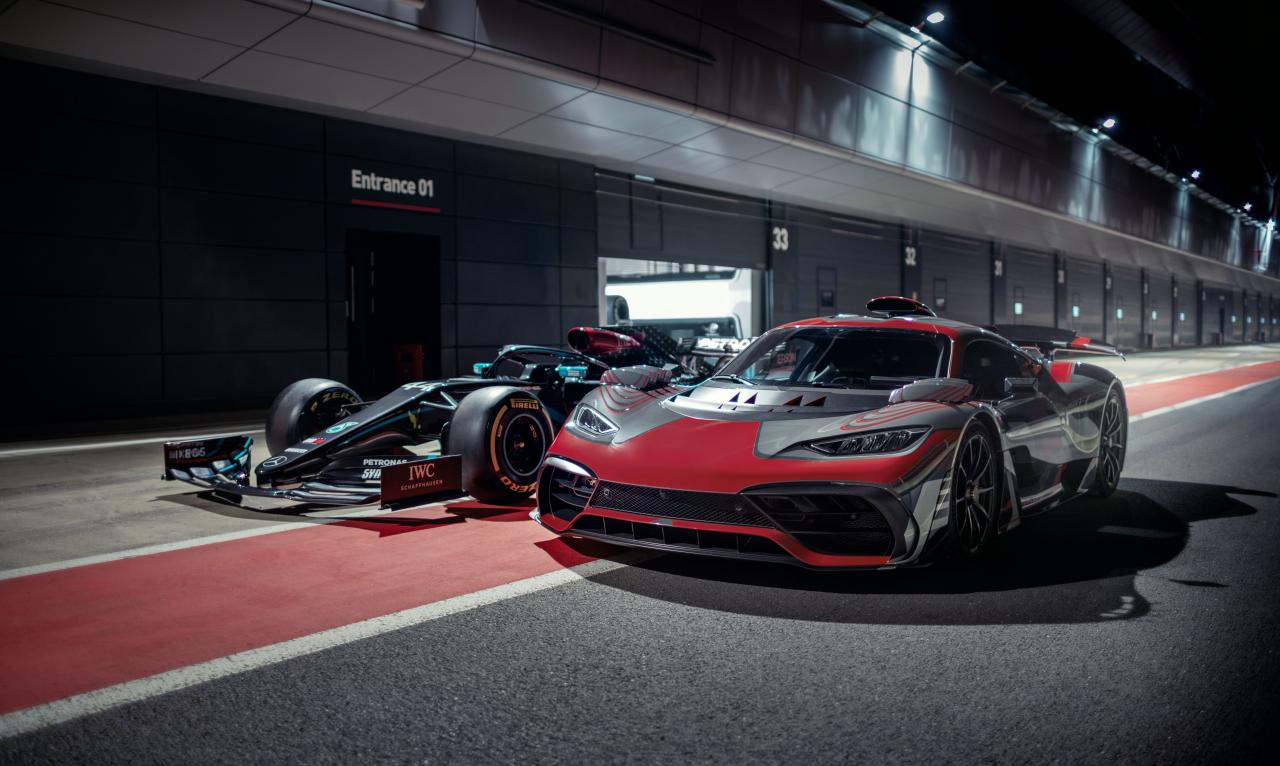 Mercedes-AMG One und Mercedes Formel-1-Bolide