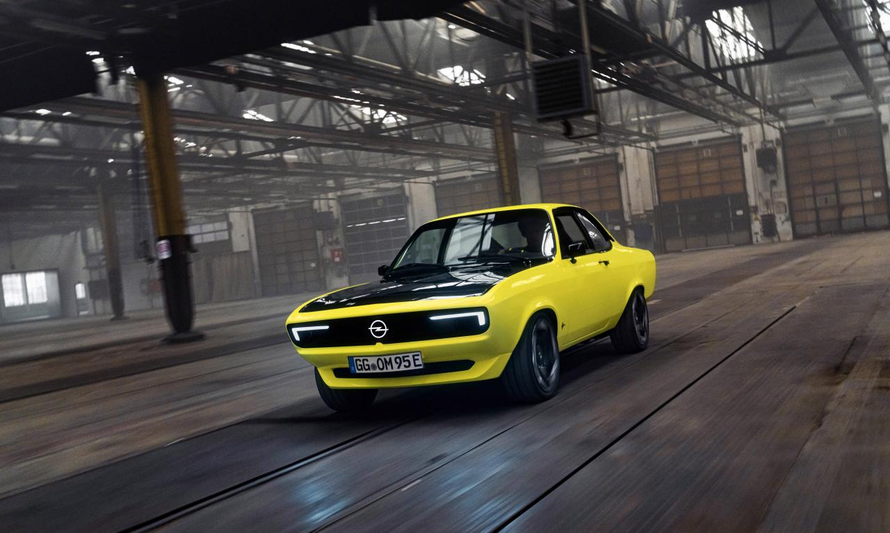 Opel Manta GSe ElektroMOD 1.jpg Opel Manta GSe ElektroMOD Front