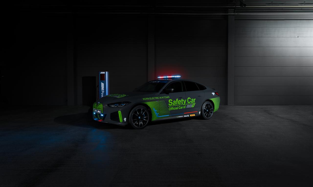 BMW M MotoGP 1.jpg BMW i4 M50 Safety Car Front