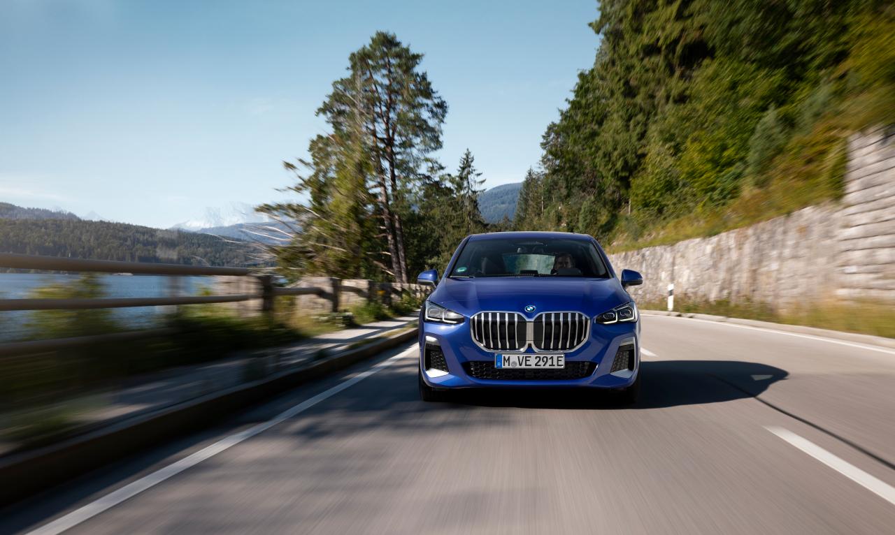 BMW 2er Active Tourer 1.jpg BMW 2er Active Tourer Front