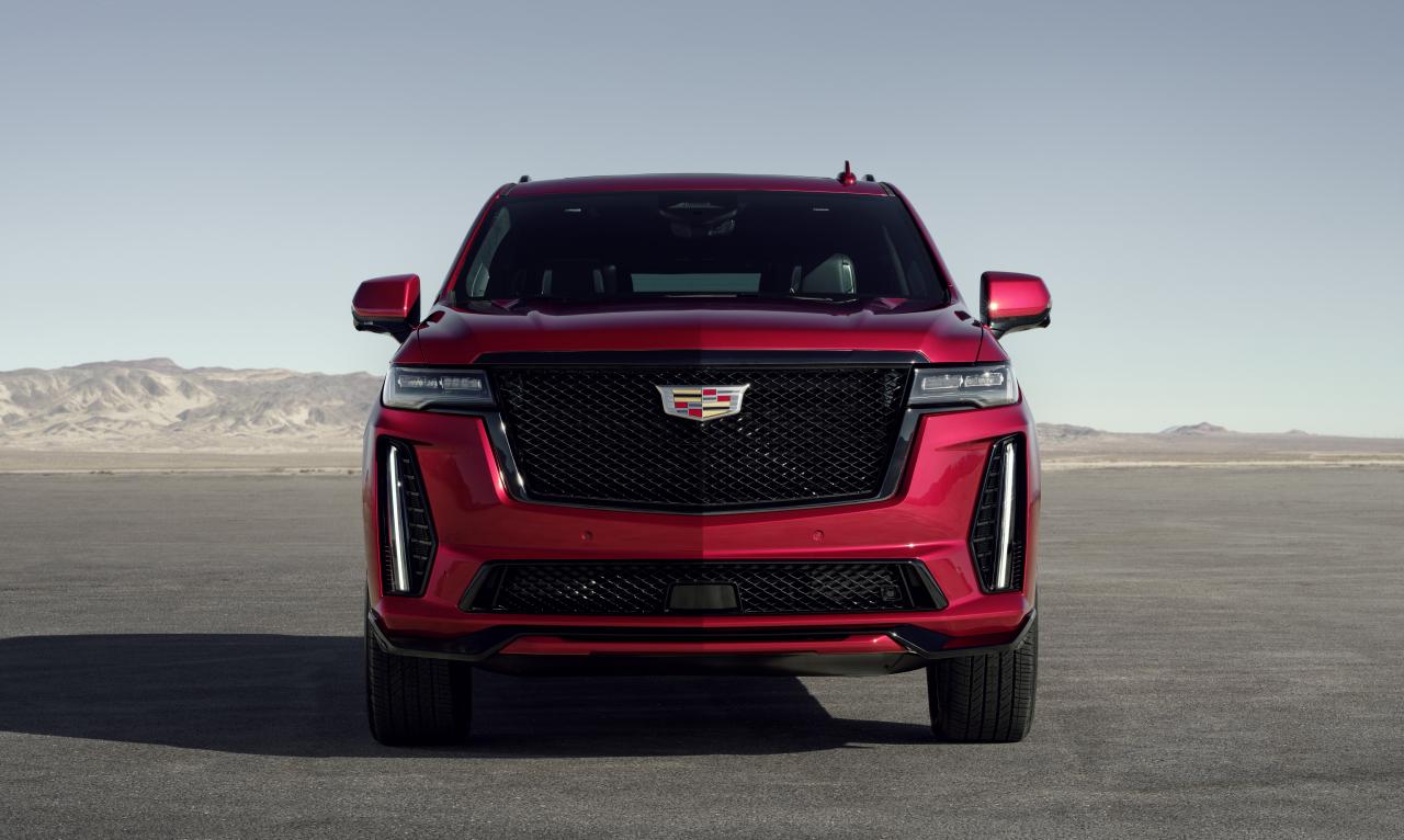 cadillac_escalade-v_5.jpeg Cadillac Escalade V Front