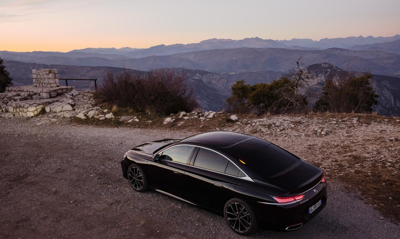 DS 9 E-Tense von oben