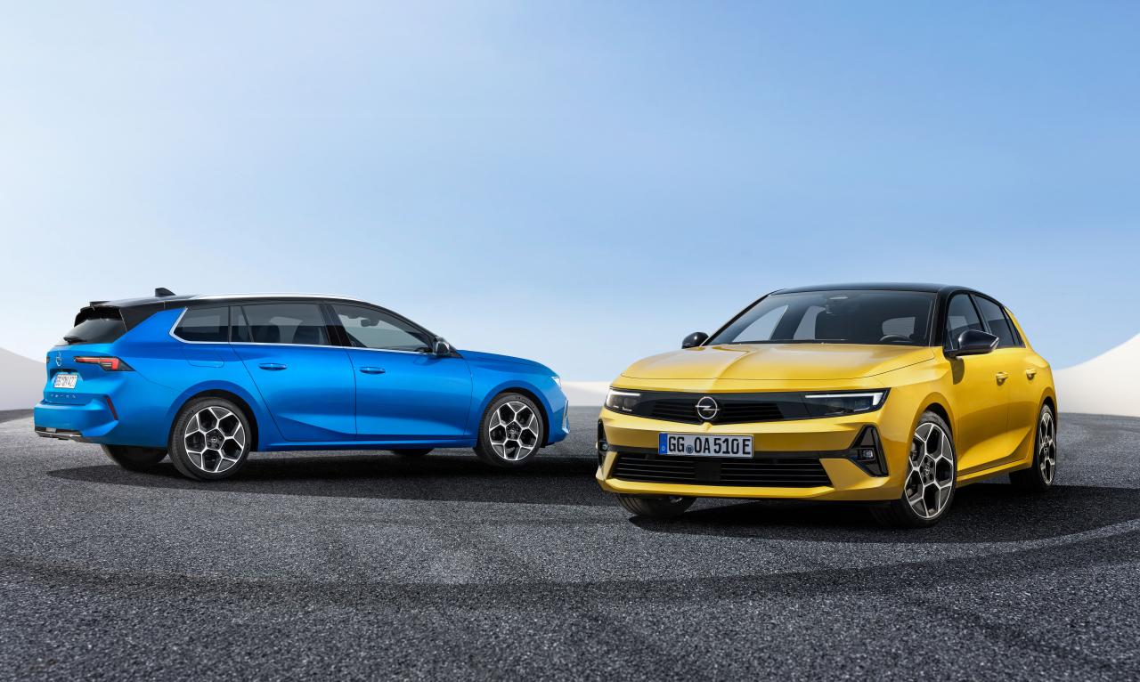 Opel Astra Sports Tourer (7).jpeg Opel Astra Sports Tourer in gelb und blau
