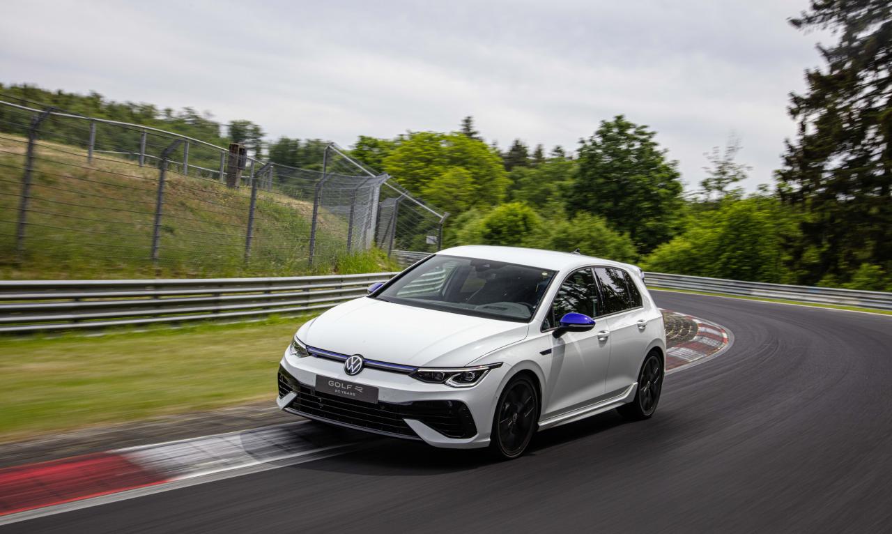 04_Volkswagen Golf R „20 Years“ (4).jpg Golf R 20 Years in Fahrt