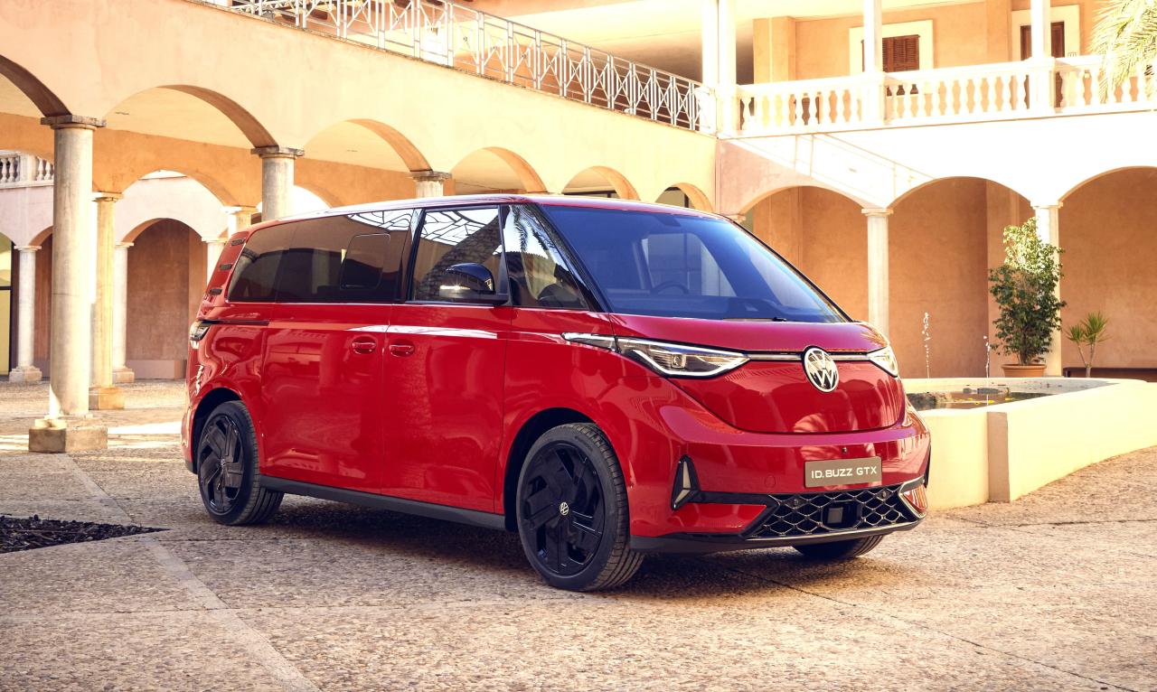 VW ID. Buzz GTX_1.jpg Volkswagen ID. Buzz GTX Front/Seite