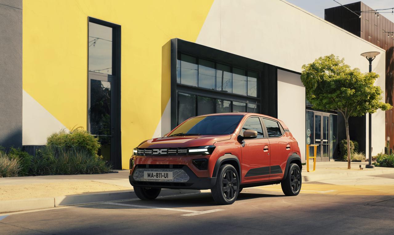 Dacia Spring Front/Seite