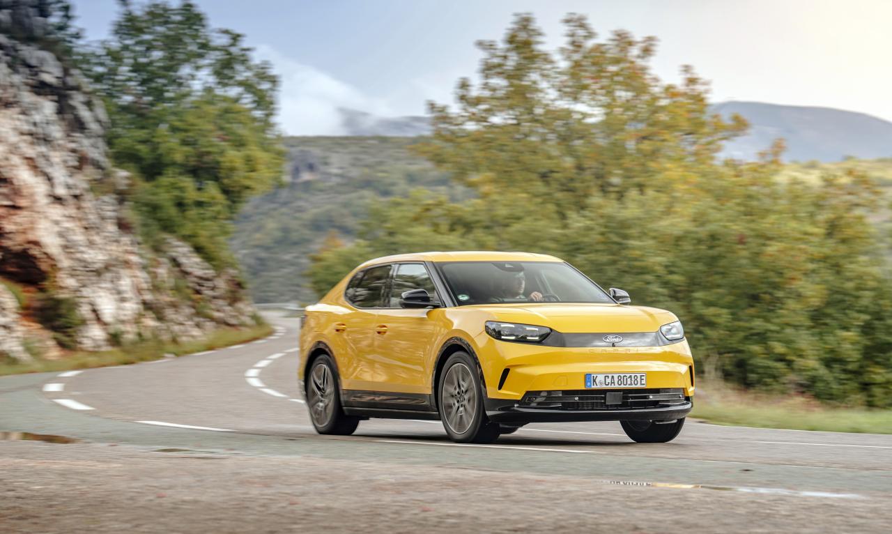 Ford Capri Front/Seite in Fahrt