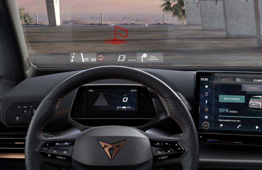 Cupra Born Innenraum Head-up-Display