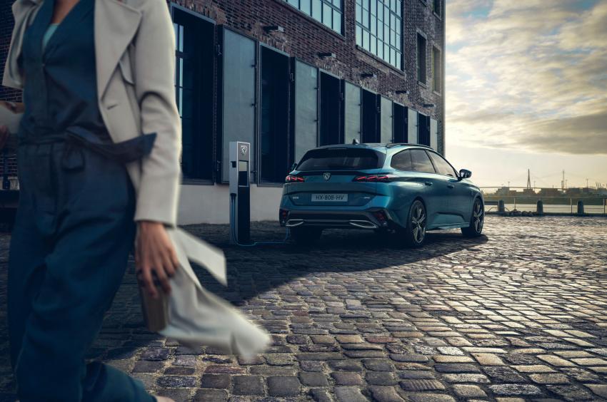 Peugeot 308 SW 2.jpg Peugeot 308 SW Heck laden