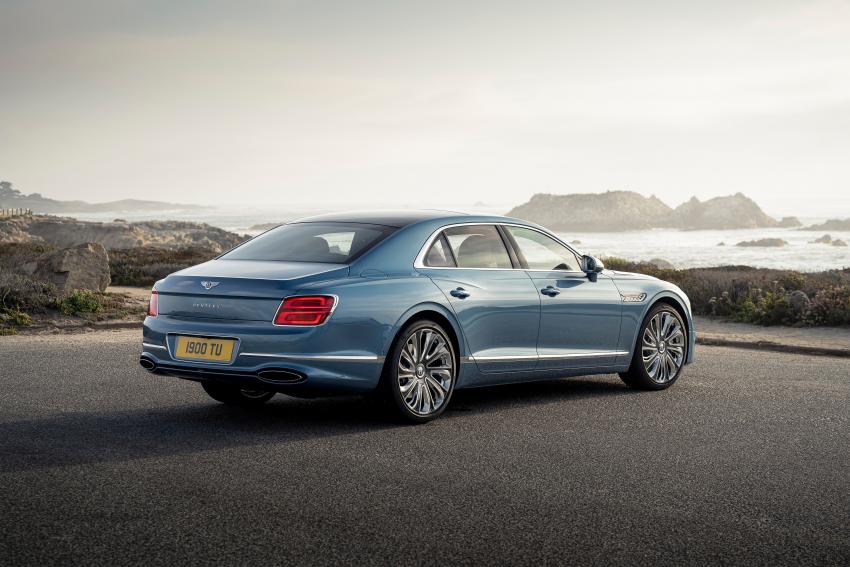 Bentley Flying Spur Mulliner 2.jpg Bentley Flying Spur Mulliner Heck
