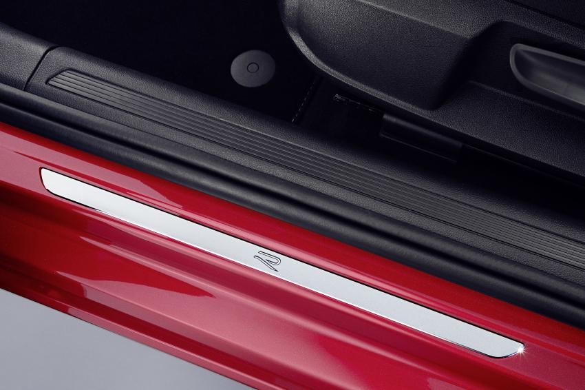 VW Taigo 6.jpg VW Taigo Einstiegsleiste