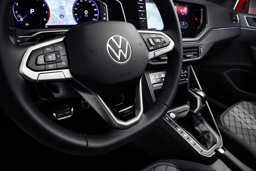VW Taigo 7.jpg VW Taigo Lenkrad Detail
