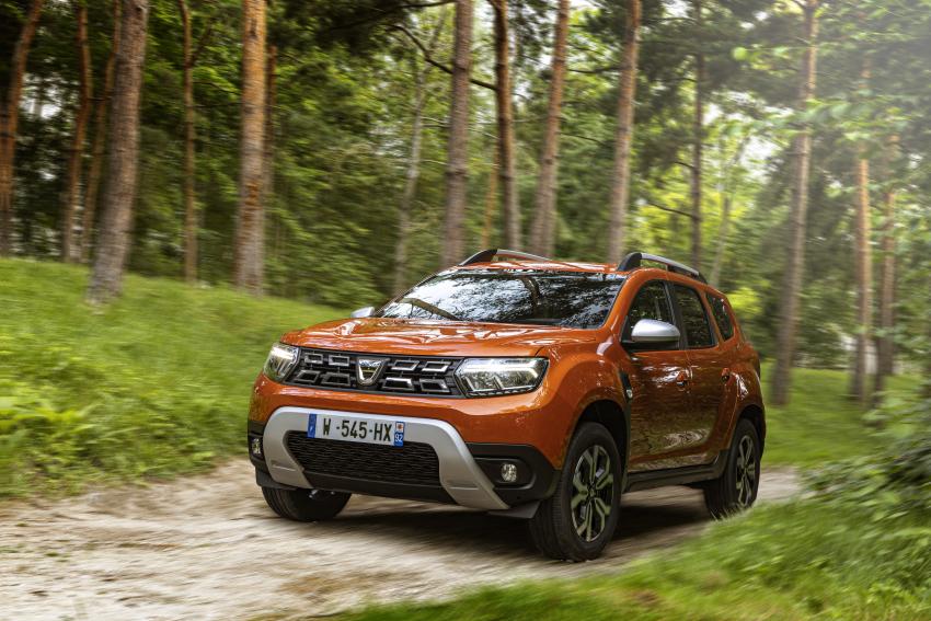 Dacia Duster 4.jpg Dacia Duster Front