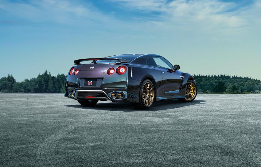 Nissan GT-R T-Spec Midnight Purple Heck