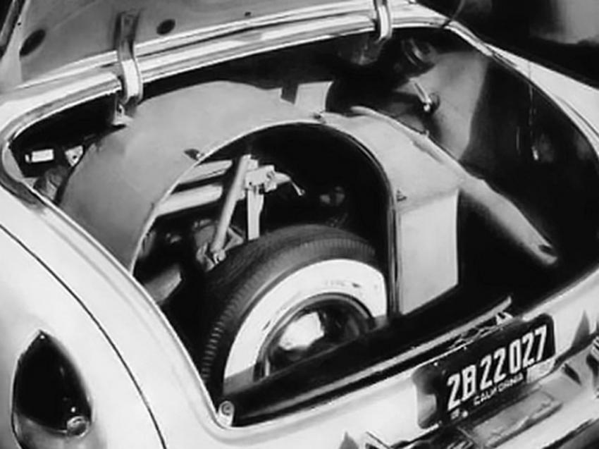 Skurriles_Fifth Wheel 2.jpg Skurriles Fifth Wheel Kofferraum