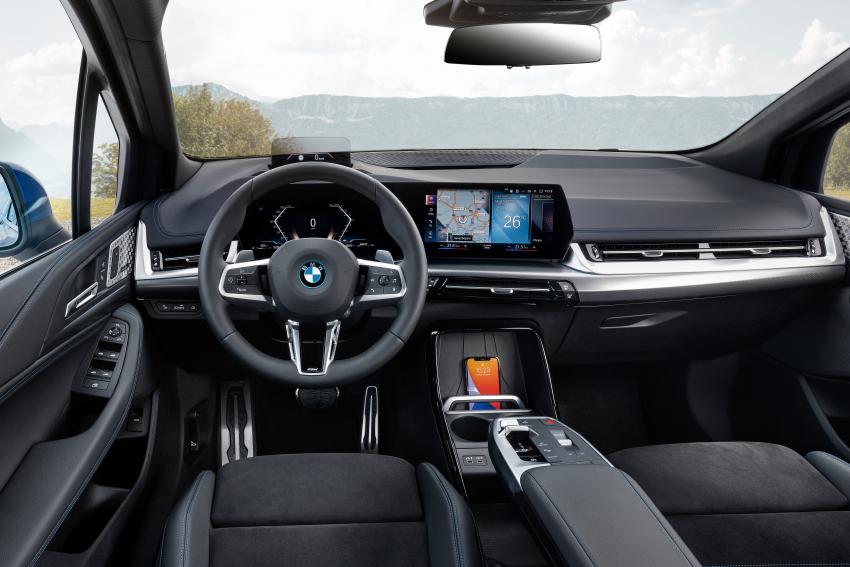 BMW 2er Active Tourer 5.jpg BMW 2er Active Tourer Cockpit