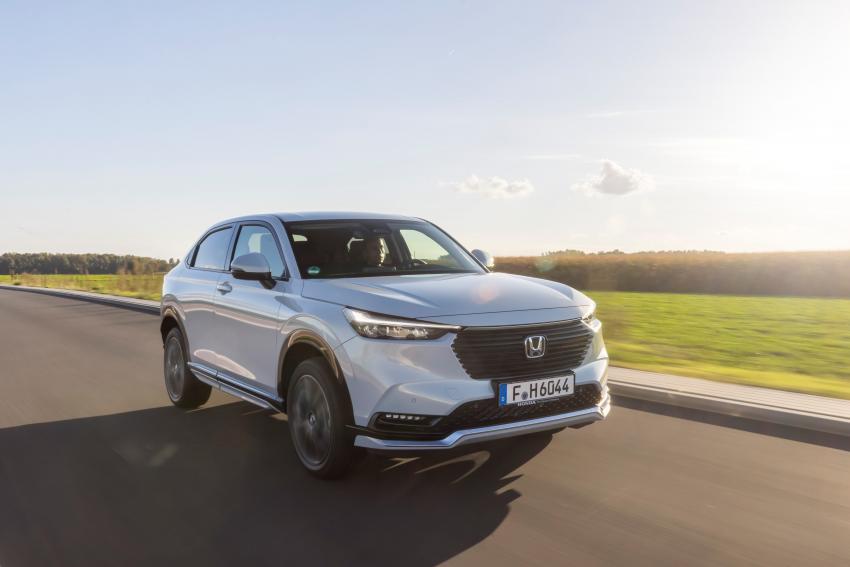 Honda HR-V eHEV 4.jpg Honda HR-V e:HEV Front