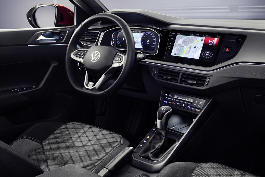 VW Taigo 4.jpg VW Taigo Cockpit