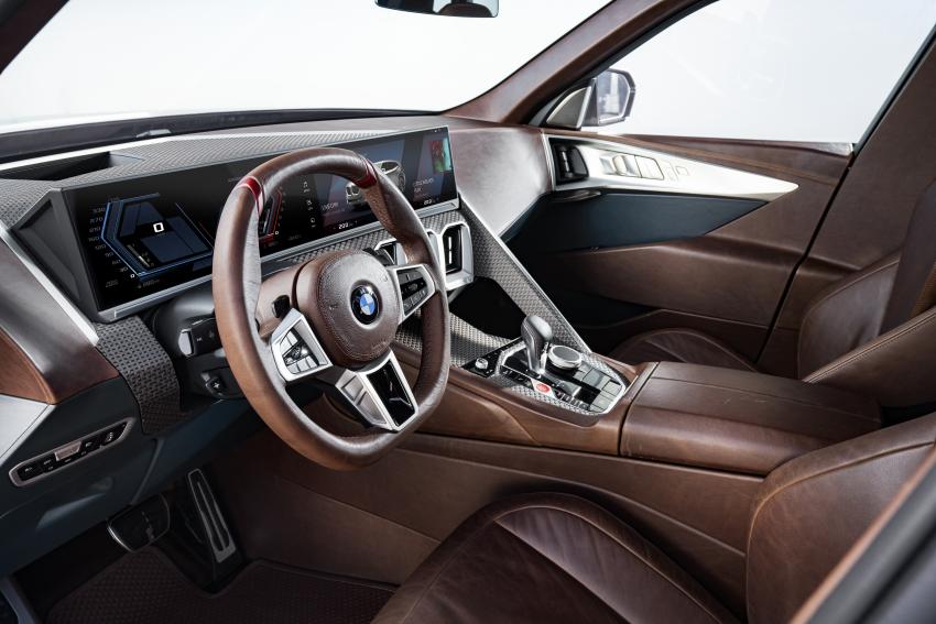 BMW Concept XM Cockpit