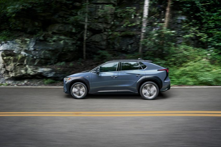 Subaru Solterra 005.jpeg Subaru Solterra Seite