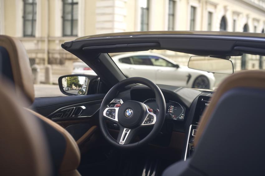 P90448590_highRes_bmw-m8-competition-c.jpg BMW M8 Competition Cabrio Lenkrad