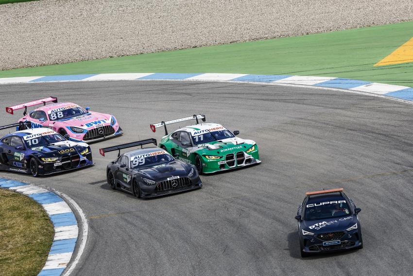 Cupra Formentor Safety Car auf der Rennstrecke