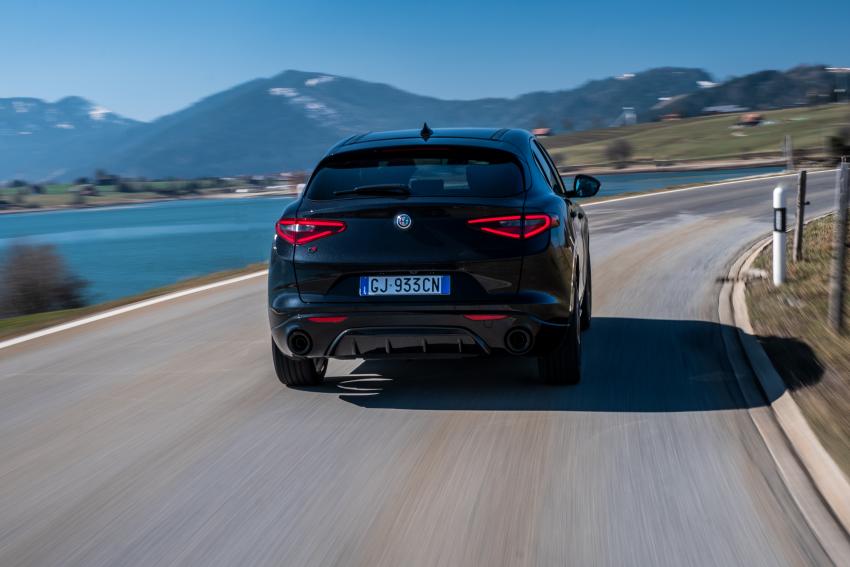 Alfa Romeo Stelvio Estrema Heck