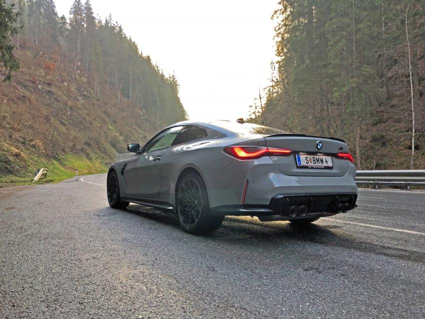 IMG_2115.jpg Dem Sonnenaufgang entgegen - Momente wie dieser vergehen leider viel zu schnell!