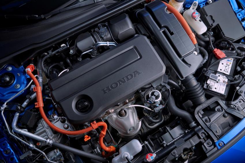 368574_Der_brandneue_Honda_Civic_berzeugt_mit_einem_herausragenden_Mix_an_Dynamik.jpg Honda Civic Motorraum
