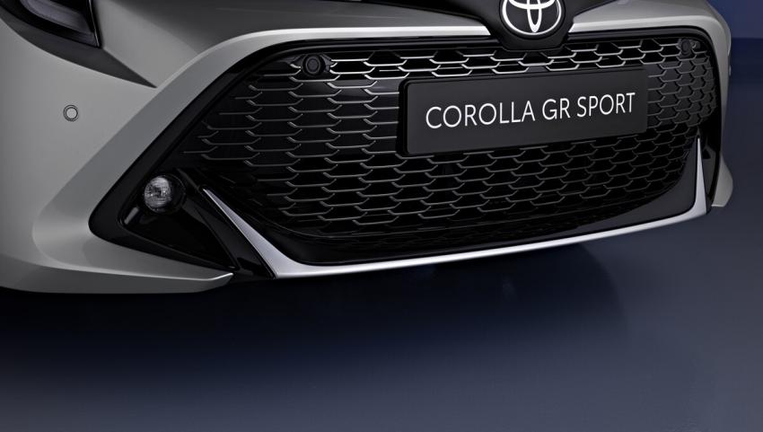 Toyota Corolla Facelift (5).jpg Toyota Corolla Grill
