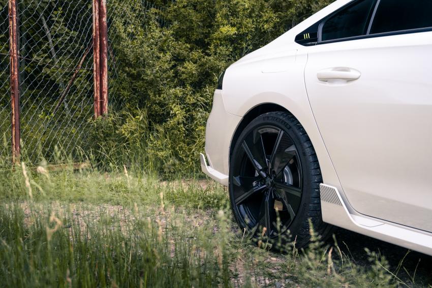 _DSF4778.jpg Peugeot 508 PSE Seitenwand