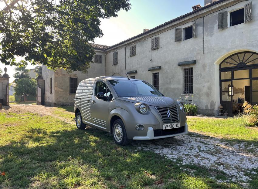 berlingo2cvfourgonnette4-632ea79ca0de9.jpeg Citroen Berlingo 2CV Fourgonnette