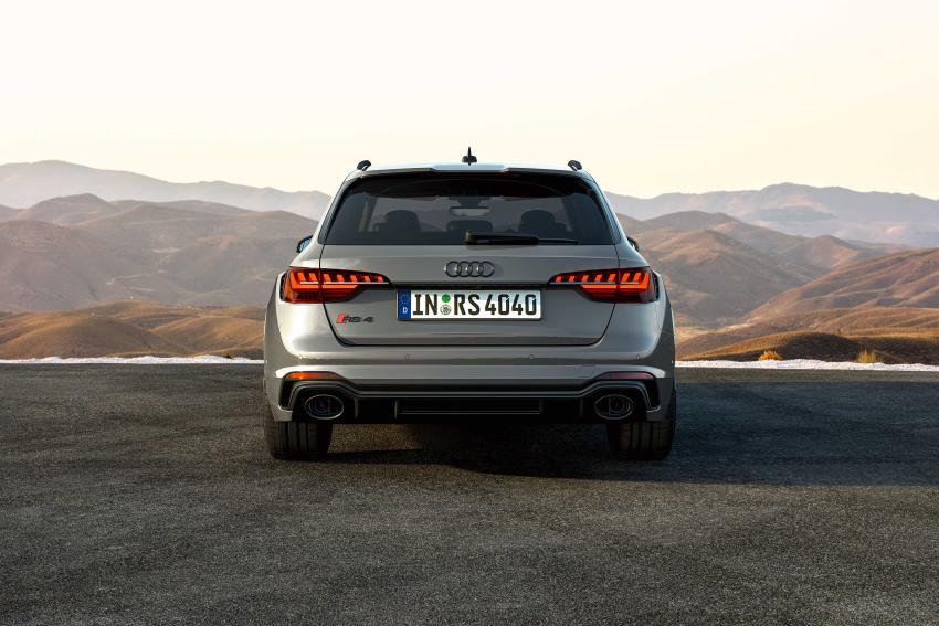 01_RS 4 Avant mit competition plus-Paket (11)-2.jpg Audi