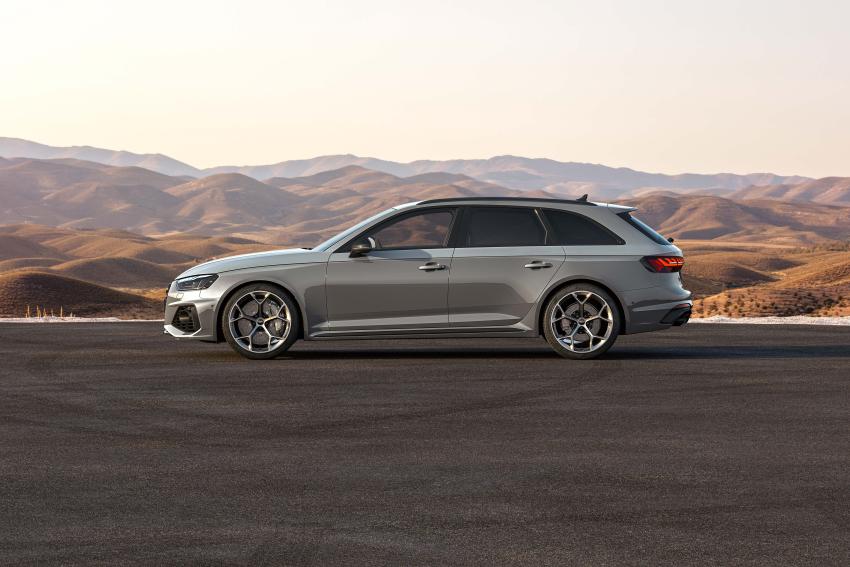 01_RS 4 Avant mit competition plus-Paket (12)-2.jpg Audi