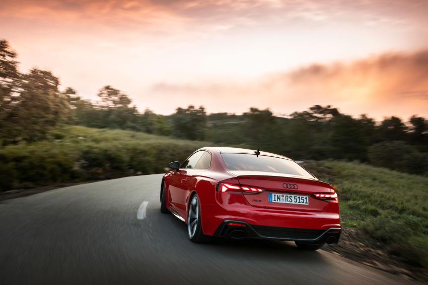 02_RS 5 Coupe mit competition plus-Paket (17)-2.jpg Audi