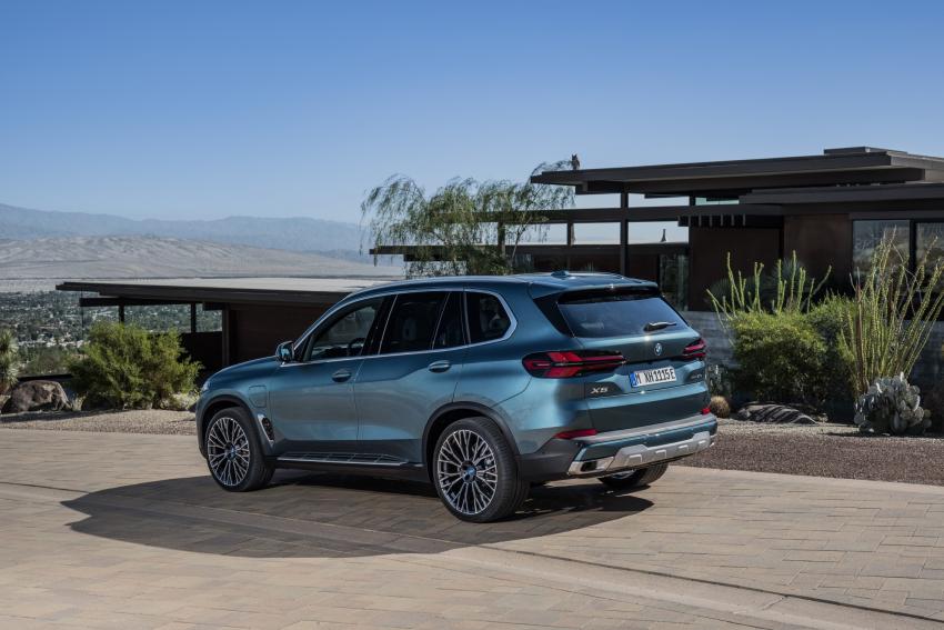 P90489791_lowRes_the-new-bmw-x5-xdriv.jpg BMW X5