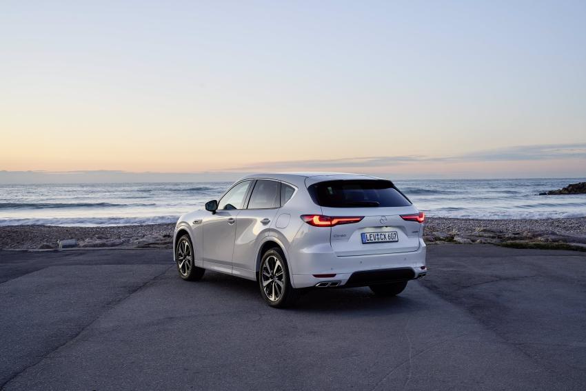 2022_mazda_cx-60_barcelona_rw_still_07.jpg Mazda CX-60