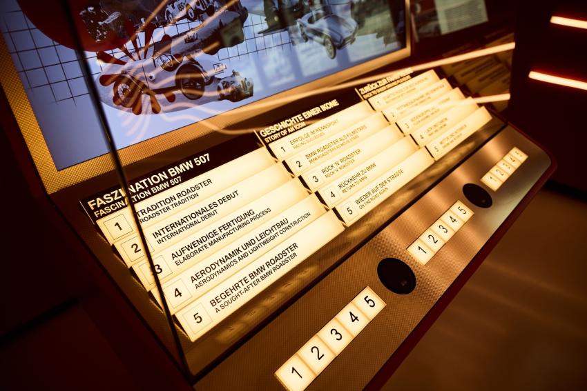 P90498938_lowRes_the-exhibit-which-is.jpg BMW 507