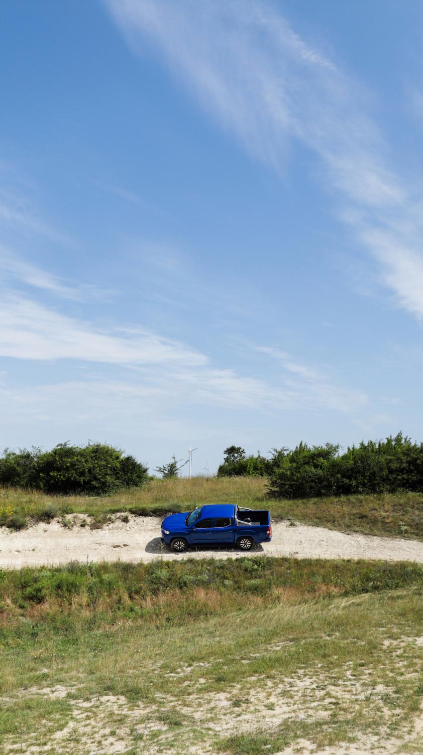 Maxus T90 EV Seite Schrägfahrt