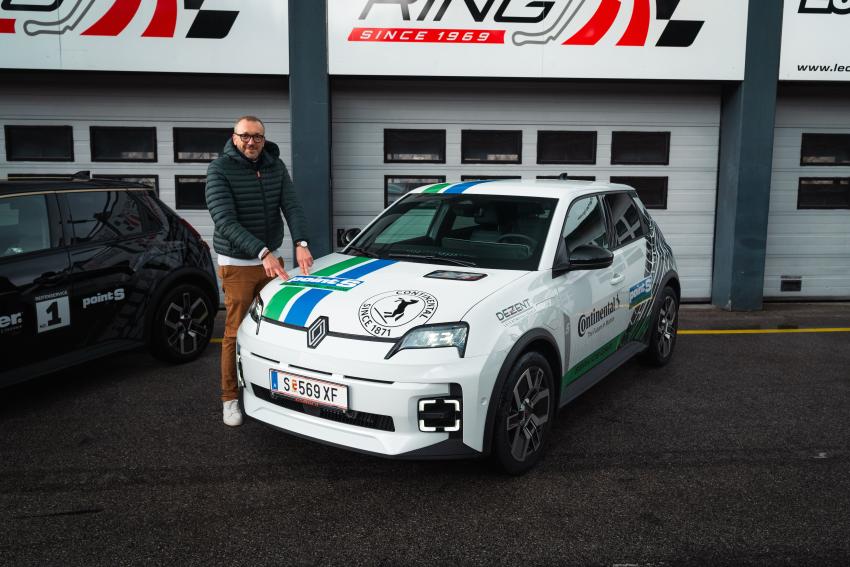 Bild 3_Point-S.jpg Point- S Michael Peschek-Tomasi und Renault 5
