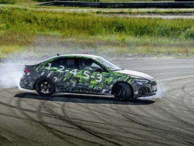 Audi RS3 Fahrdynamik Limo Seite Drift