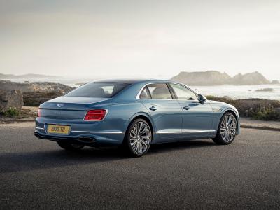 Bentley Flying Spur Mulliner Heck