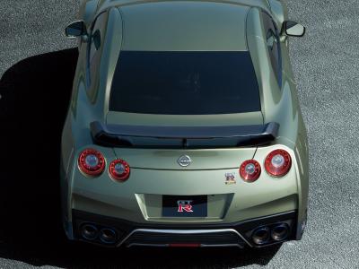 Nissan GT-R T-Spec Millennium Jade Heck