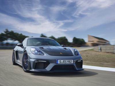 Porsche 718 Cayman GT4 RS Front