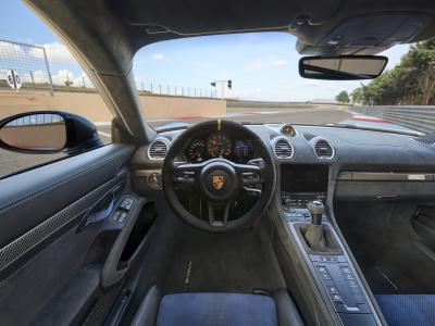 Porsche 718 Cayman GT4 RS Cockpit