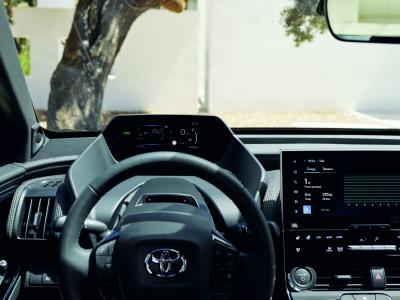 Toyota bZ4X Cockpit