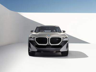 BMW Concept XM Front