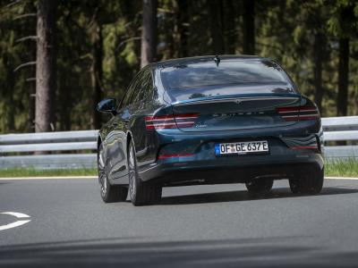 Genesis G80 Electrified Heck
