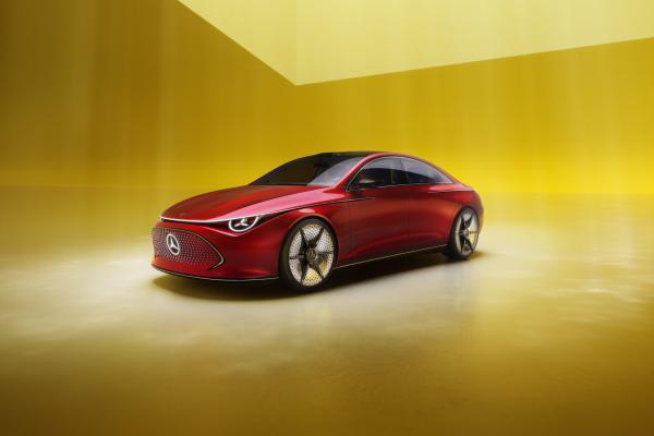 Mercedes Concept CLA Class Front/Seite