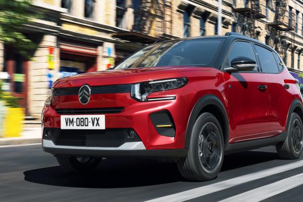 Citroën ë-C3 Front/Seite in Fahrt